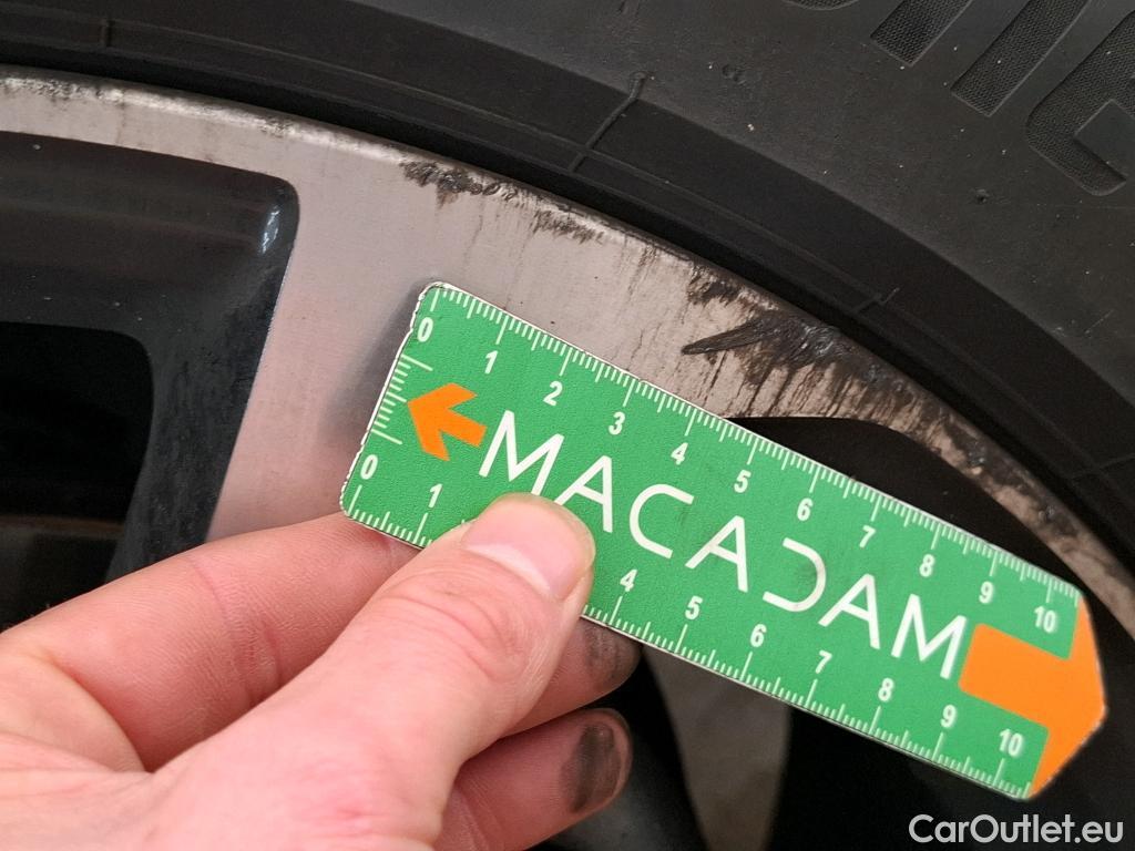  Audi  Q3 AUDI  / 2018 / 5P / SUV 35 TFSI 150 MHEV S TRONIC S LINE #17