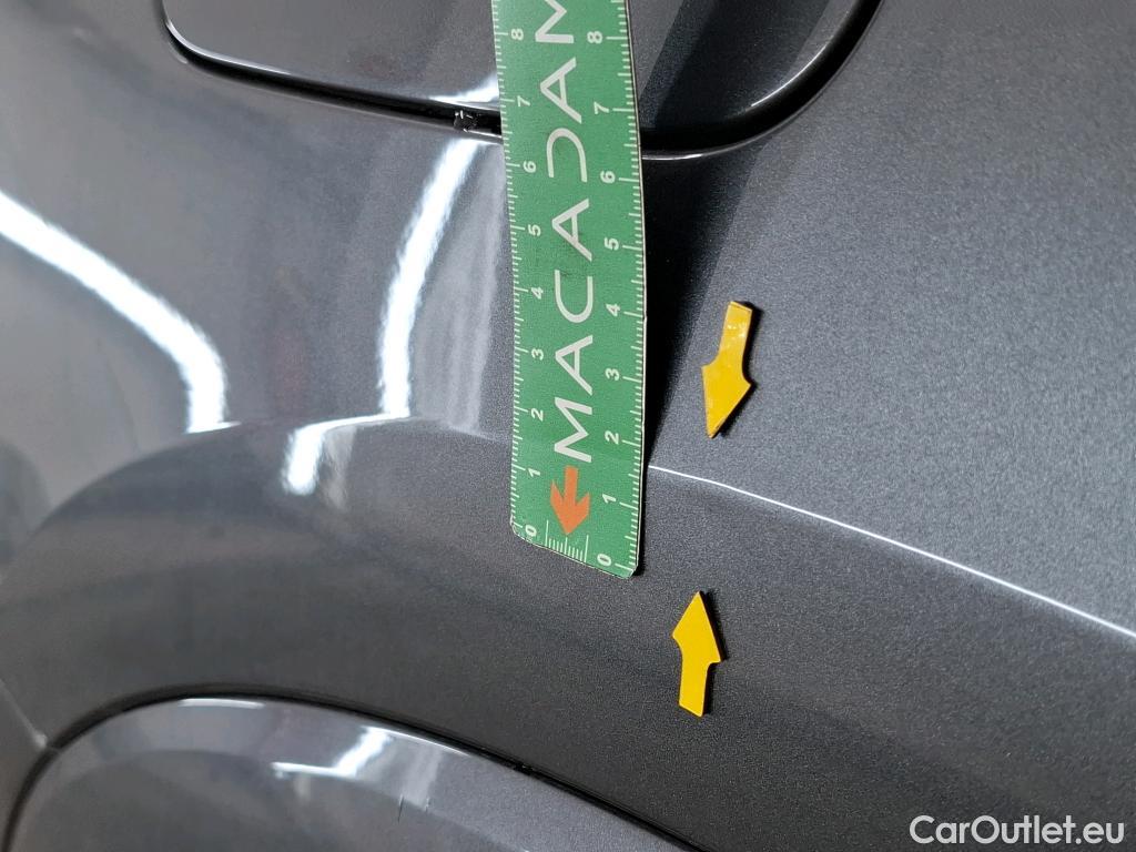  Audi  Q3 AUDI  / 2018 / 5P / SUV 35 TFSI 150 MHEV S TRONIC S LINE #32