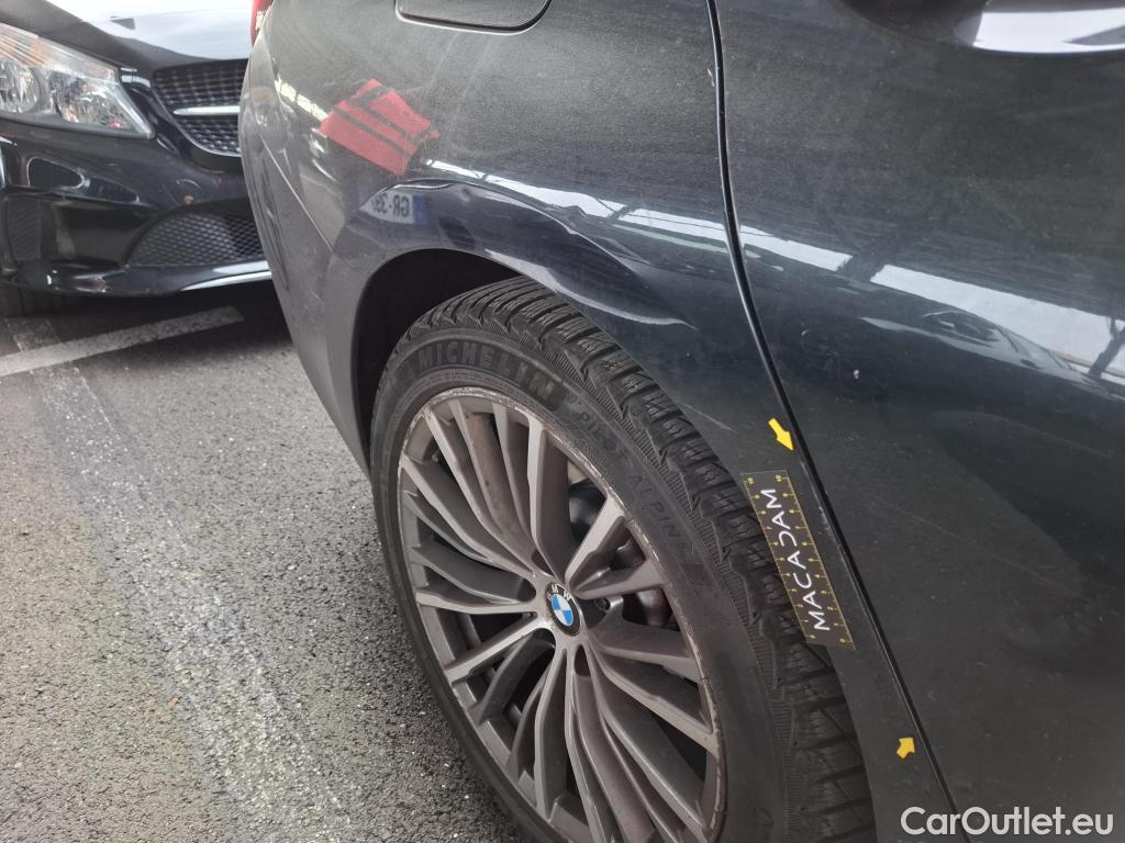  Bmw  Serie 3 BMW Série 3 Berline / 2018 / 4P / Berline 330e 292ch Luxury BVA8 Hybride #9