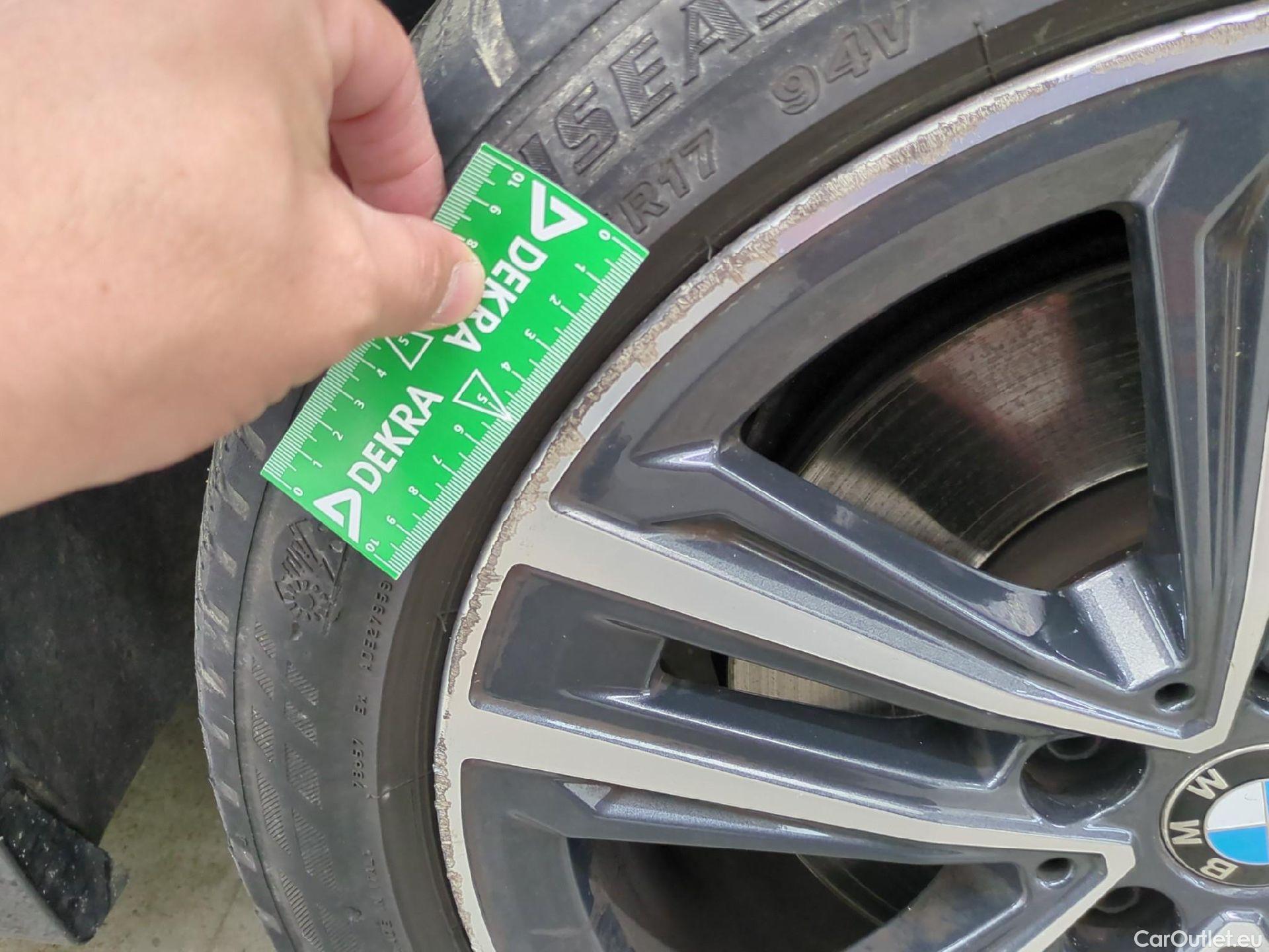  Bmw  Serie 1 Série 1 Berline 116 d Lounge 1.5 115CV BVA7 E6d #9