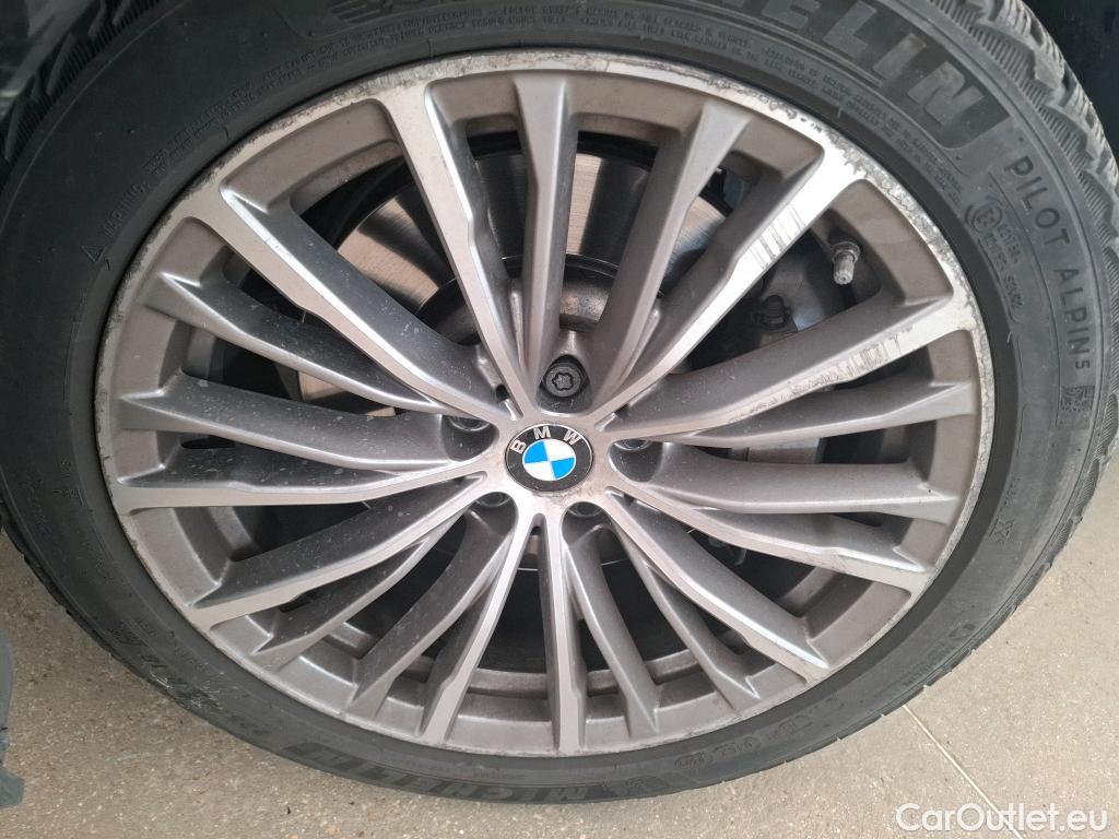  Bmw  Serie 3 BMW Série 3 Berline / 2018 / 4P / Berline 330e 292ch Luxury BVA8 Hybride #34