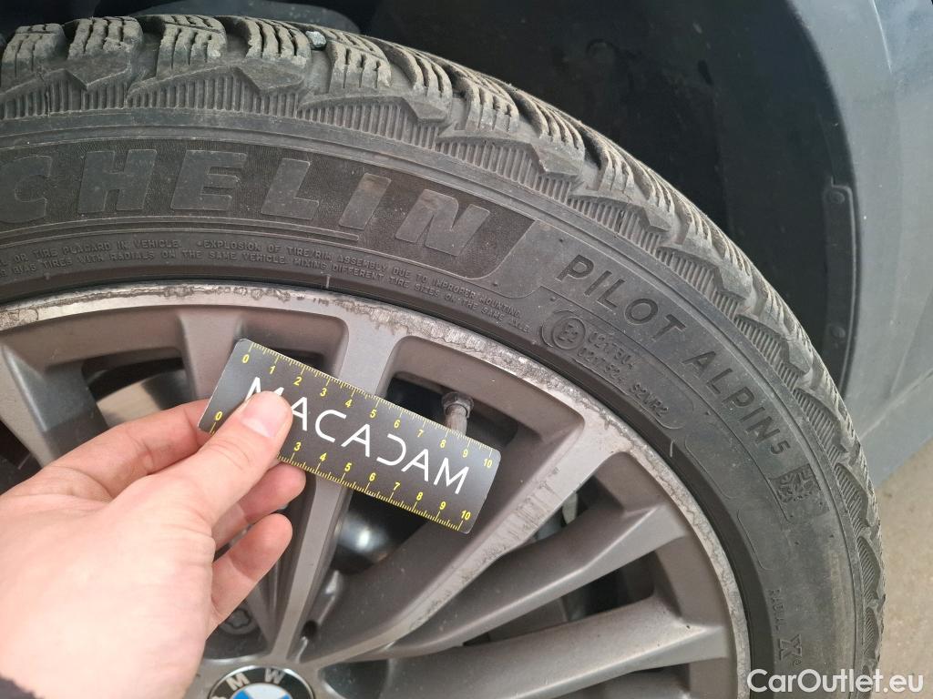  Bmw  Serie 3 BMW Série 3 Berline / 2018 / 4P / Berline 330e 292ch Luxury BVA8 Hybride #36