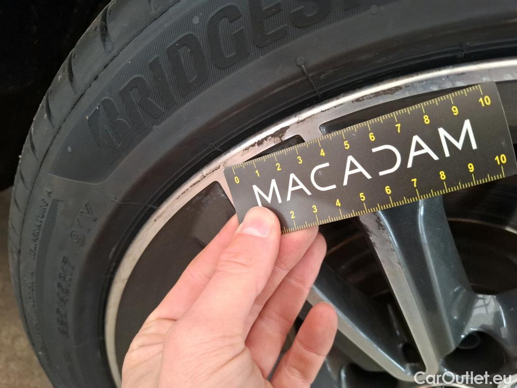  Bmw  Serie 1 Série 1 Berline 120 i Edition Sport 2.0 180CV BVA7 E6d #56