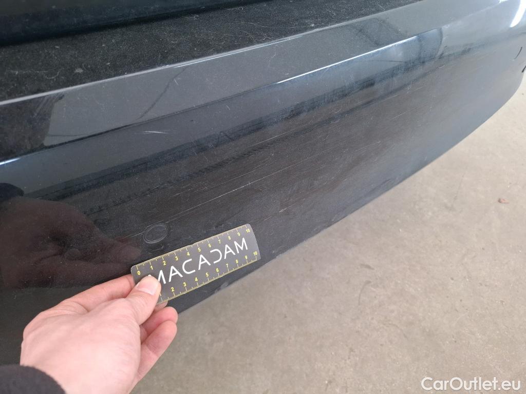  Bmw  Serie 3 BMW Série 3 Berline / 2018 / 4P / Berline 330e 292ch Luxury BVA8 Hybride #31