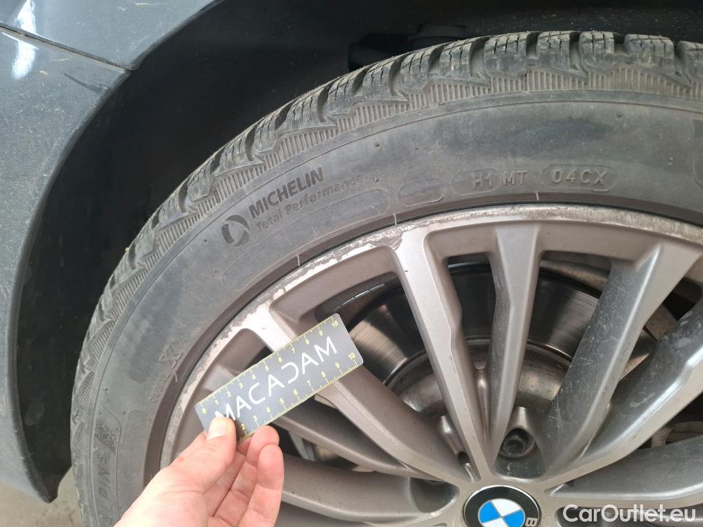  Bmw  Serie 3 BMW Série 3 Berline / 2018 / 4P / Berline 330e 292ch Luxury BVA8 Hybride #46