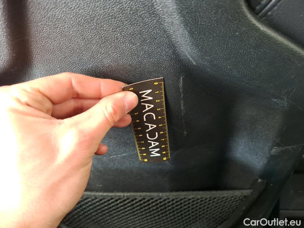  Bmw  Serie 1 Série 1 Berline 120 i Edition Sport 2.0 180CV BVA7 E6d #36