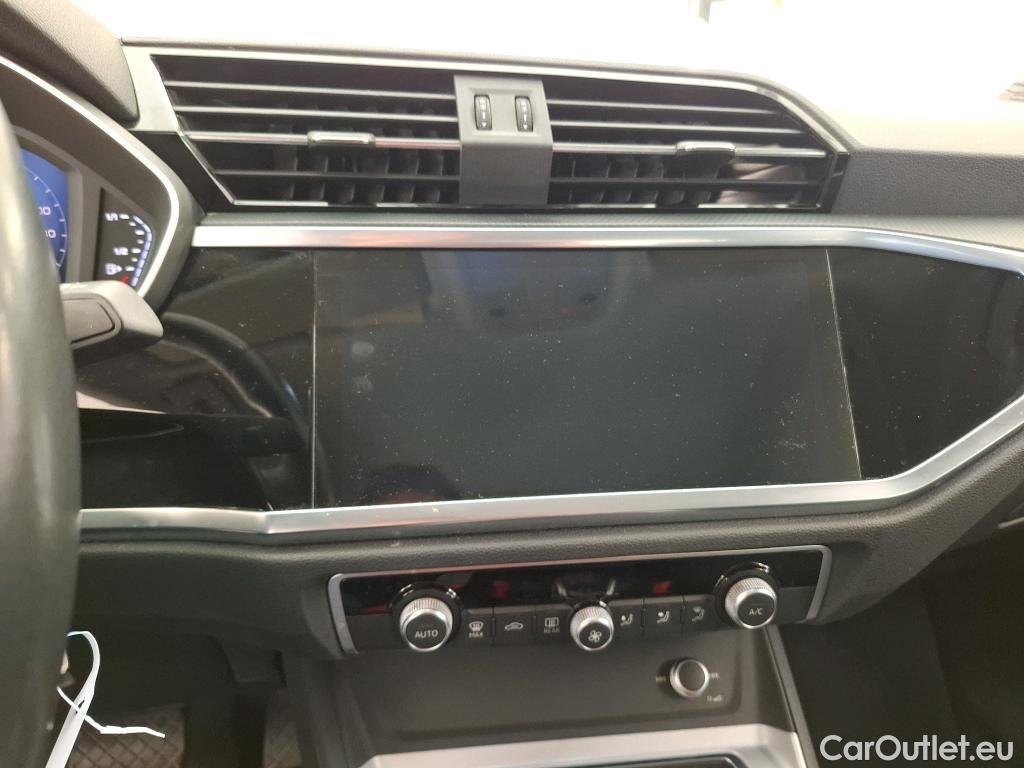  Audi  Q3  35 TDI Business Line 2.0 TDI 150CV BVA7 E6d #27