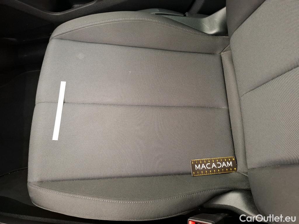  Audi  Q3 AUDI  / 2018 / 5P / SUV 35 TFSI 150 MHEV S TRONIC BUSINESS LINE #12