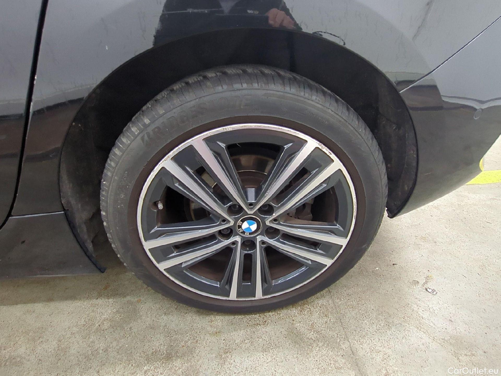  Bmw  Serie 1 Série 1 Berline 116 d Lounge 1.5 115CV BVA7 E6d #2