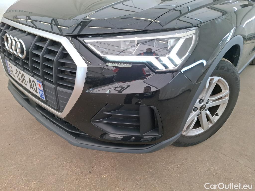  Audi  Q3 AUDI  / 2018 / 5P / SUV 35 TFSI 150 MHEV S TRONIC BUSINESS LINE #1