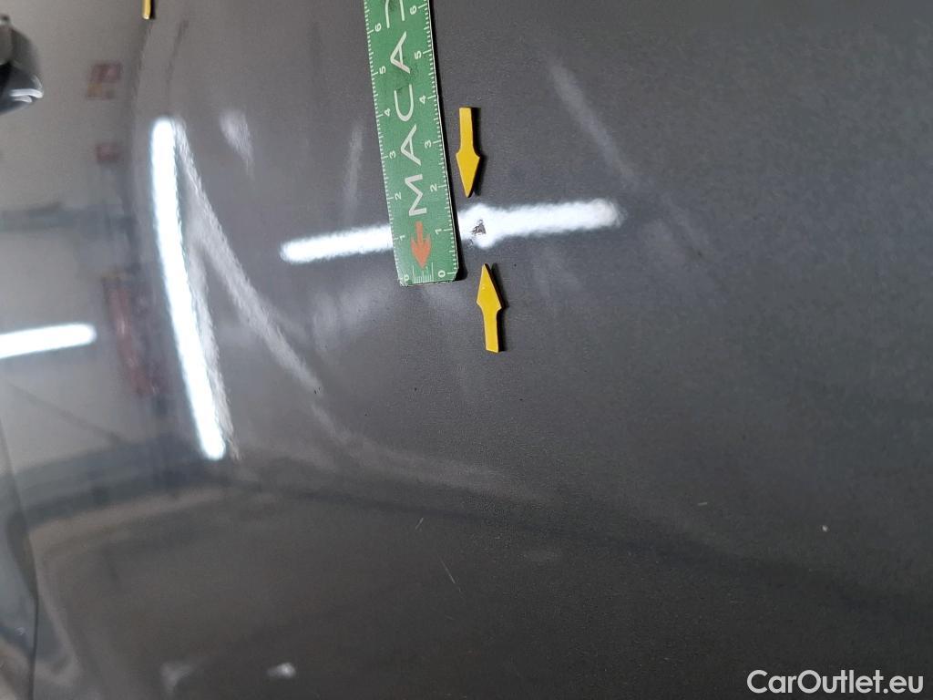  Audi  Q3 AUDI  / 2018 / 5P / SUV 35 TFSI 150 MHEV S TRONIC S LINE #23