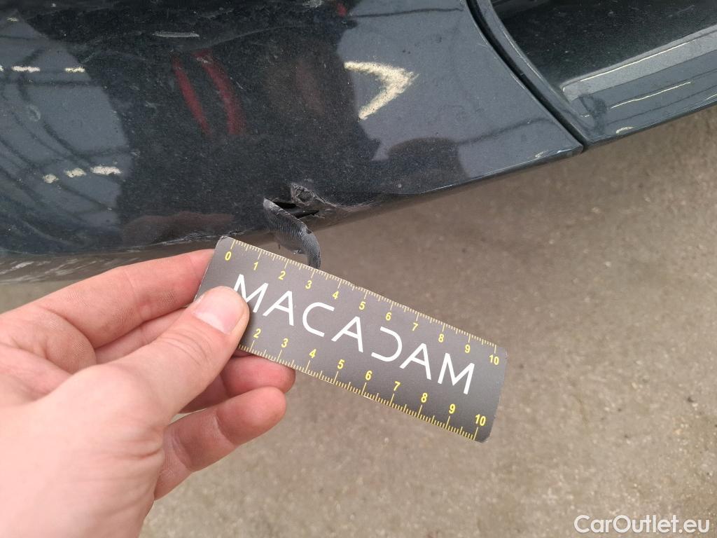  Bmw  Serie 3 BMW Série 3 Berline / 2018 / 4P / Berline 330e 292ch Luxury BVA8 Hybride #16