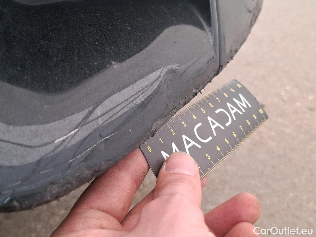  Bmw  Serie 3 BMW Série 3 Berline / 2018 / 4P / Berline 330e 292ch Luxury BVA8 Hybride #62