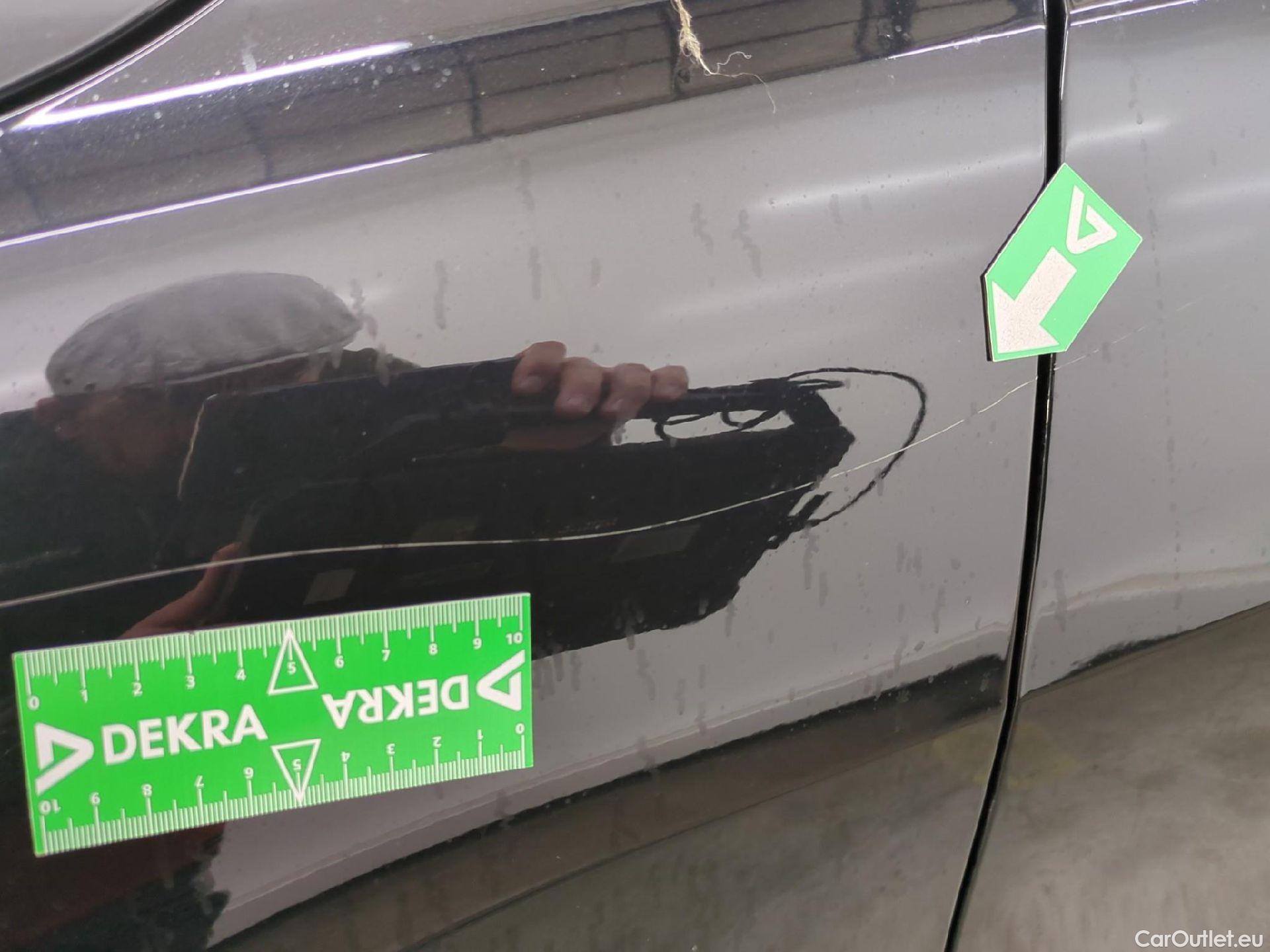  Bmw  Serie 1 Série 1 Berline 116 d Lounge 1.5 115CV BVA7 E6d #22