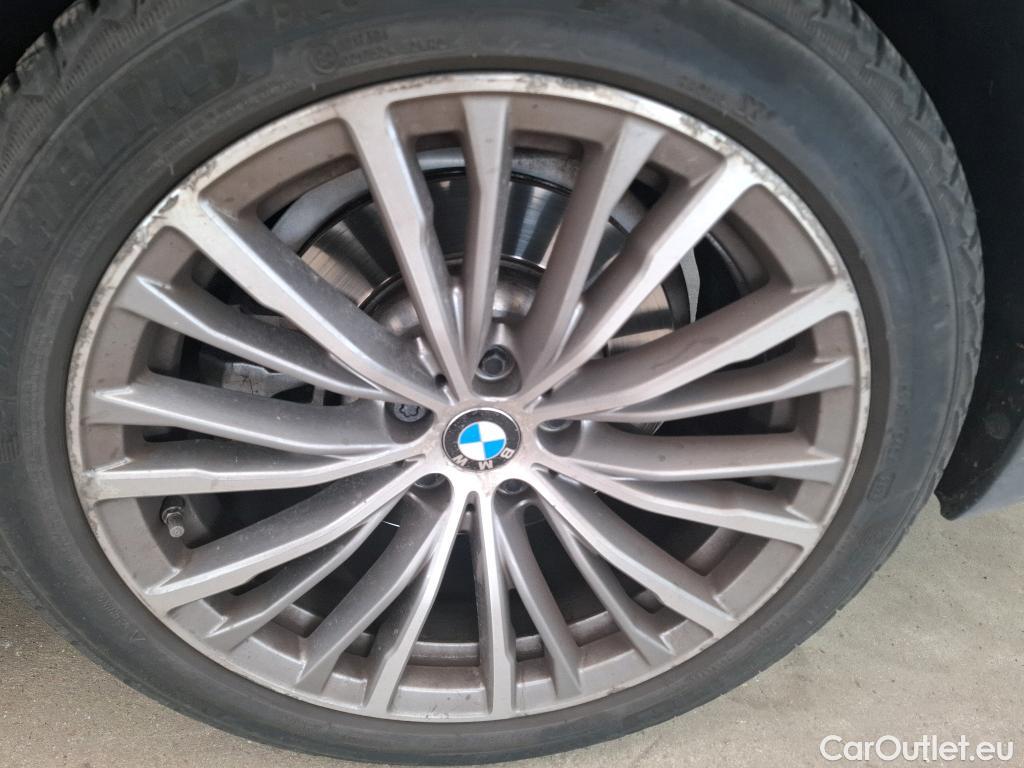  Bmw  Serie 3 BMW Série 3 Berline / 2018 / 4P / Berline 330e 292ch Luxury BVA8 Hybride #48