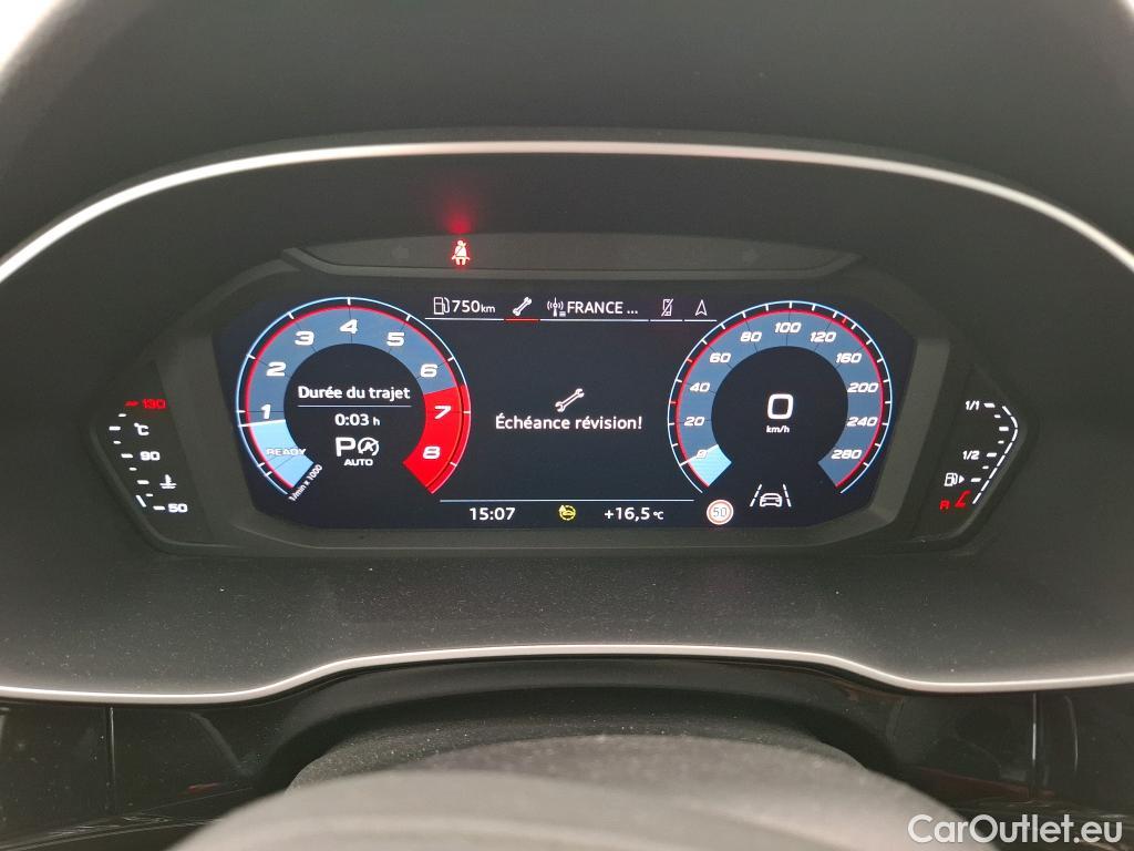  Audi  Q3 AUDI  / 2018 / 5P / SUV 35 TFSI 150 MHEV S TRONIC BUSINESS LINE #16