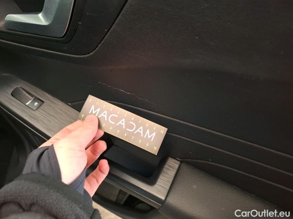  Ford  Kuga FORD  / 2019 / 5P / SUV 2.5 190 hybrid Flexifuel Pshift Titanium #13