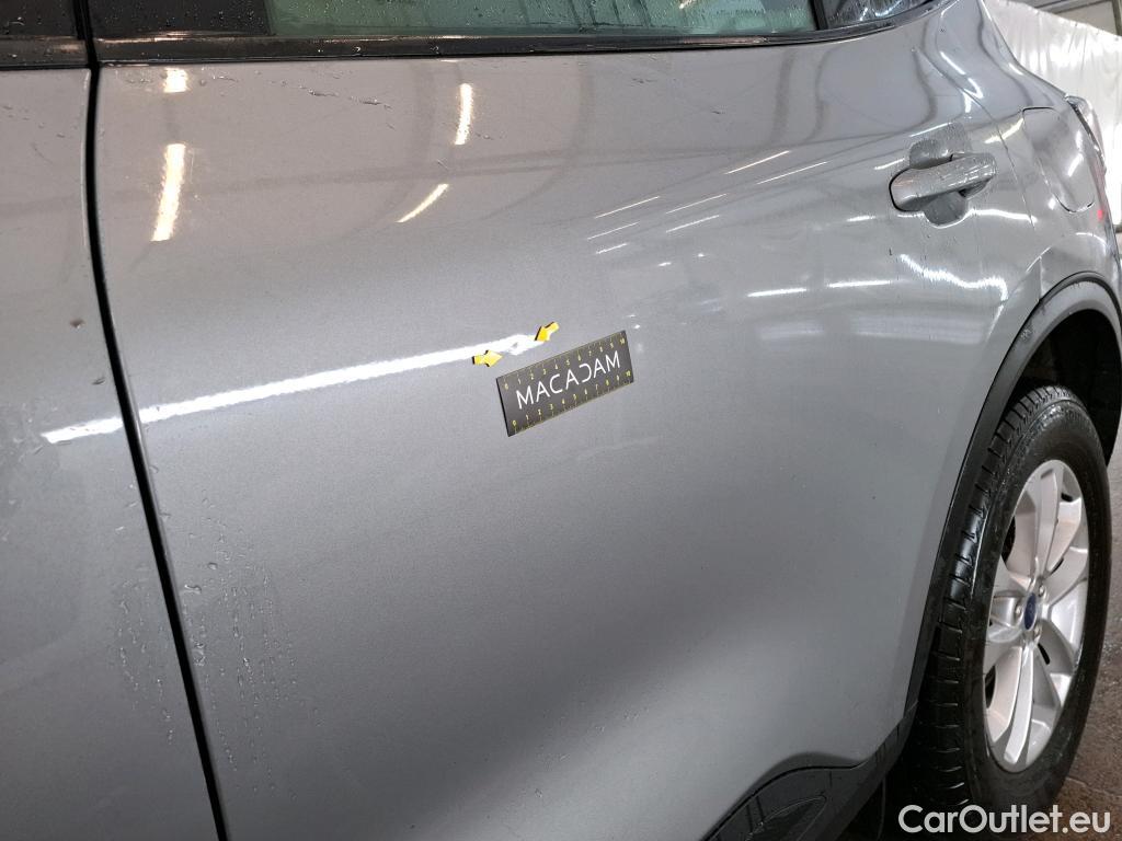  Ford  Kuga FORD  / 2019 / 5P / SUV 2.5 190 hybrid Flexifuel Pshift Titanium #23