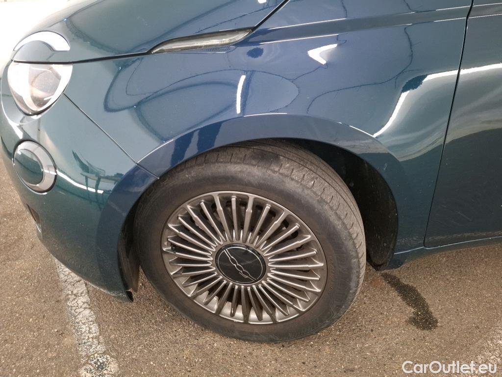  Fiat  500  e Icone 42kWh BVA #39