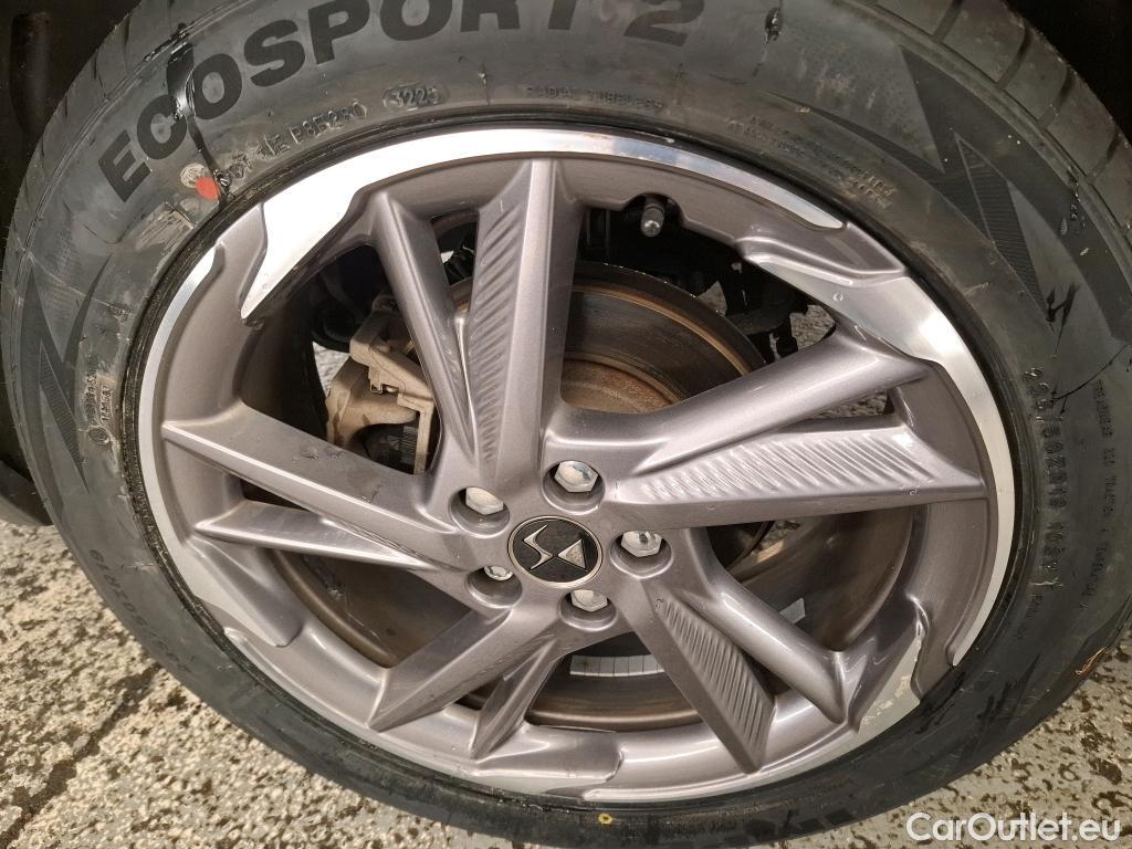  DS  DS7 7 Crossback Ligne Noir 1.5 BlueHDi 130CV BVA8 E6d #10