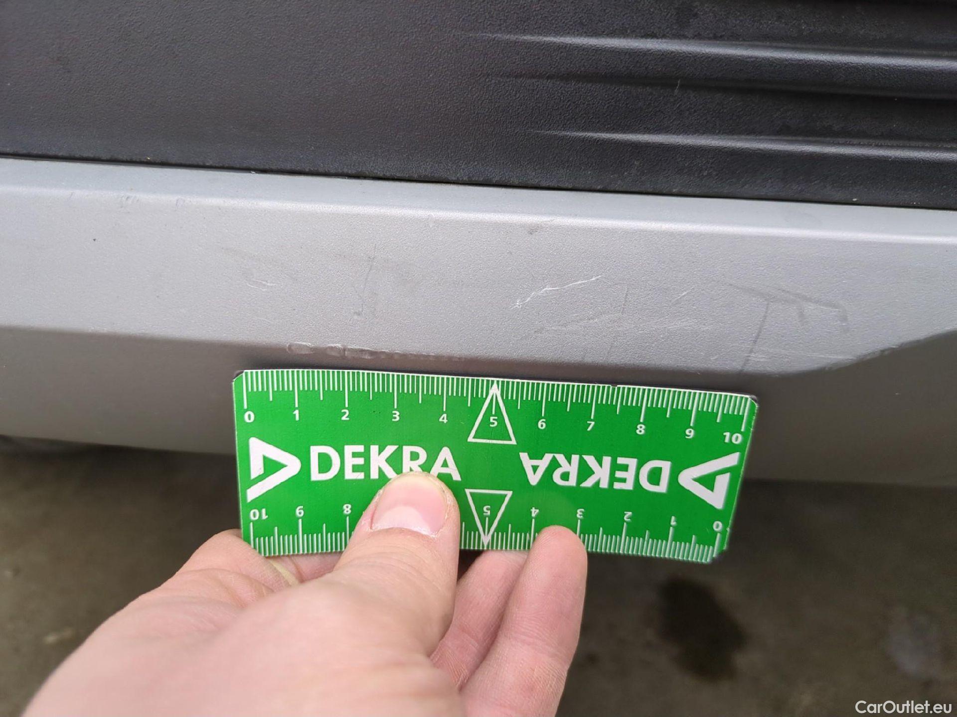  Hyundai  Konna Kona Intuitive Hybrid 2WD 1.6 GDI 140CV BVA6 E6d / Pare-brise HS #19