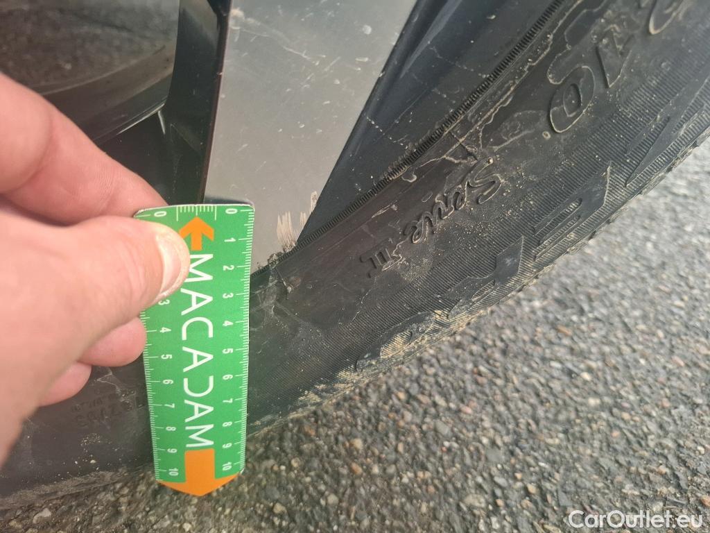  Hyundai  Tucson HYUNDAI  / 2020 / 5P / SUV 1.6 PHEV 265 HTRAC BUSINESS 4WD AUTO #31