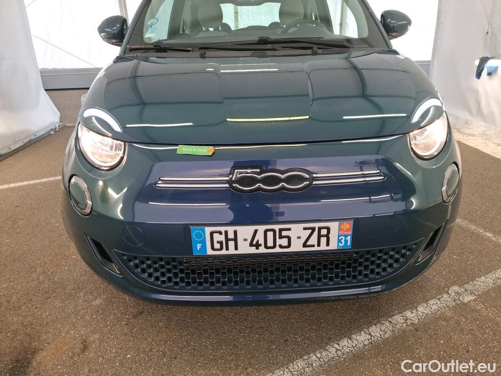  Fiat  500  e Icone 42kWh BVA #25
