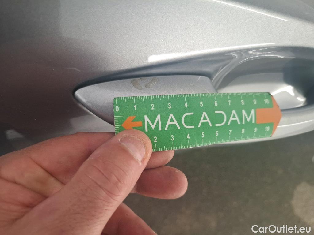  Hyundai  Tucson HYUNDAI  / 2020 / 5P / SUV 1.6 PHEV 265 HTRAC BUSINESS 4WD AUTO #40