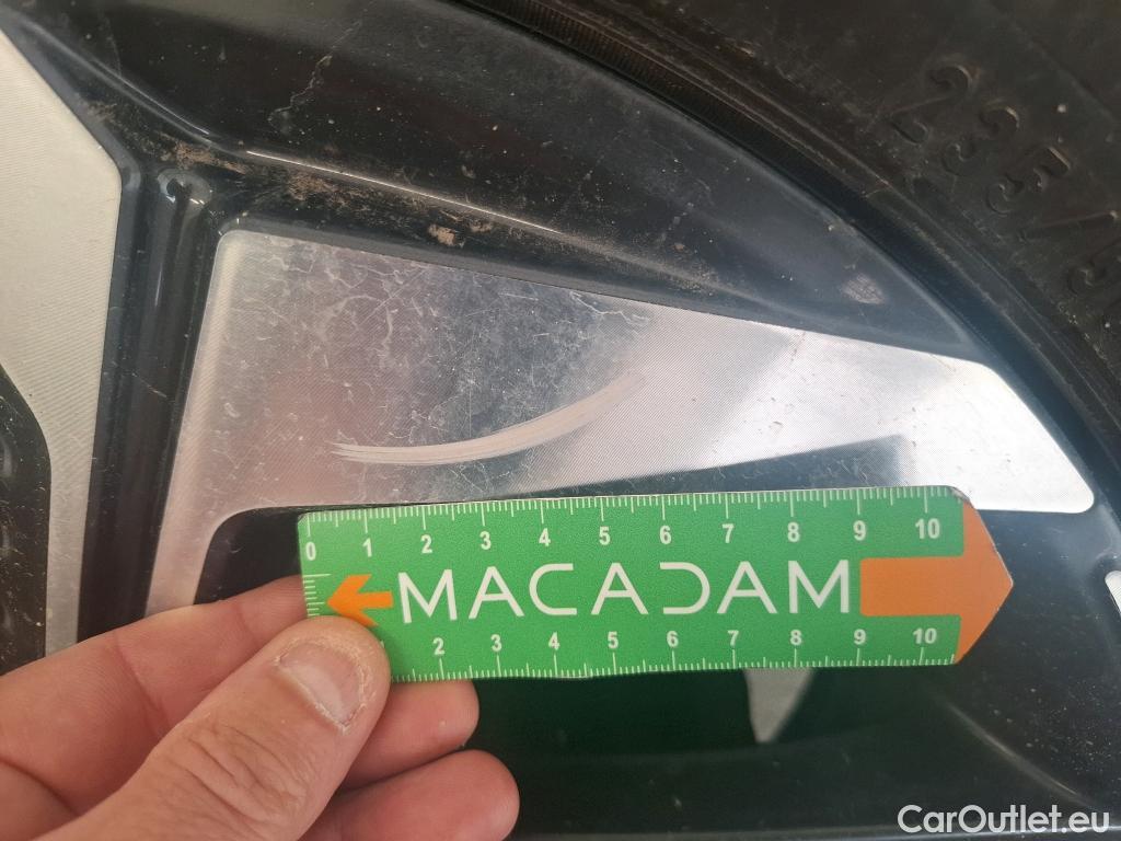  Hyundai  Tucson HYUNDAI  / 2020 / 5P / SUV 1.6 PHEV 265 HTRAC BUSINESS 4WD AUTO #11