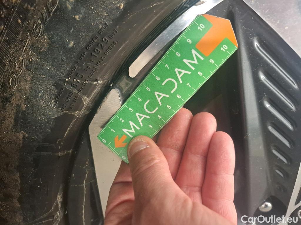  Hyundai  Tucson HYUNDAI  / 2020 / 5P / SUV 1.6 PHEV 265 HTRAC BUSINESS 4WD AUTO #32