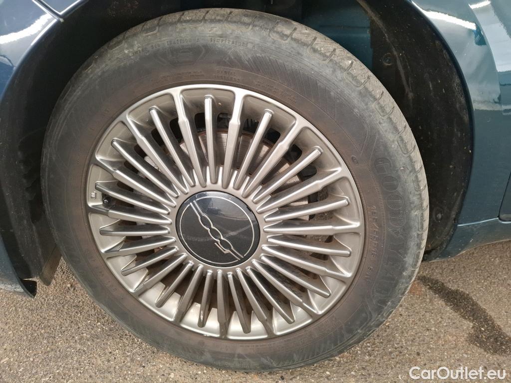  Fiat  500  e Icone 42kWh BVA #34