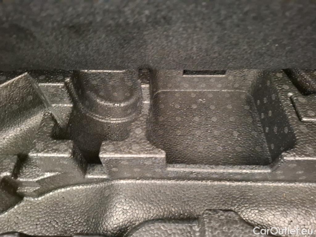  Fiat  500  e Icone 42kWh BVA #32