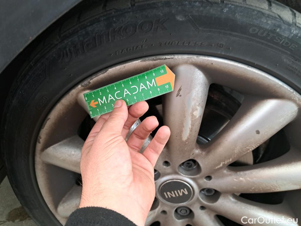  Mini  Mini   / 2014 / 5P / Berline Cooper Edition Greenwich 136 ch #41