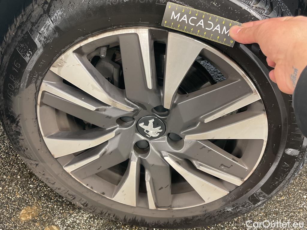  Peugeot  2008  Allure Business 1.2 PureTech 130CV BVM6 E6dT #8