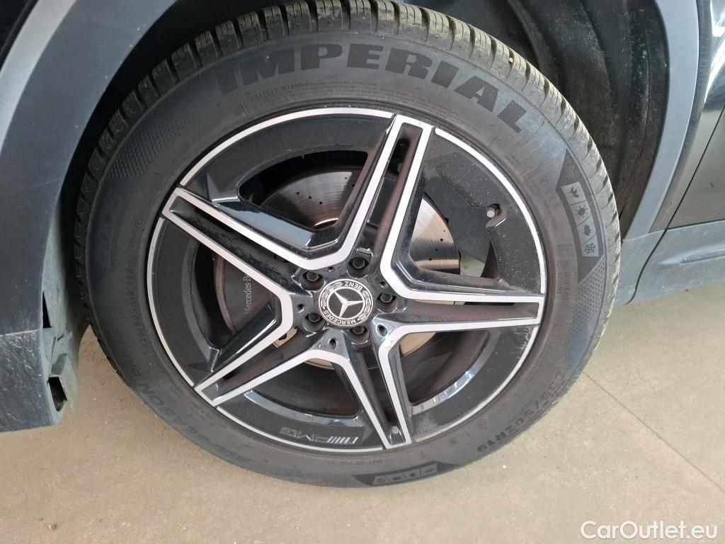  Mercedes  GLB MERCEDES-BENZ  / 2019 / 5P / SUV  200 d AMG Line #27