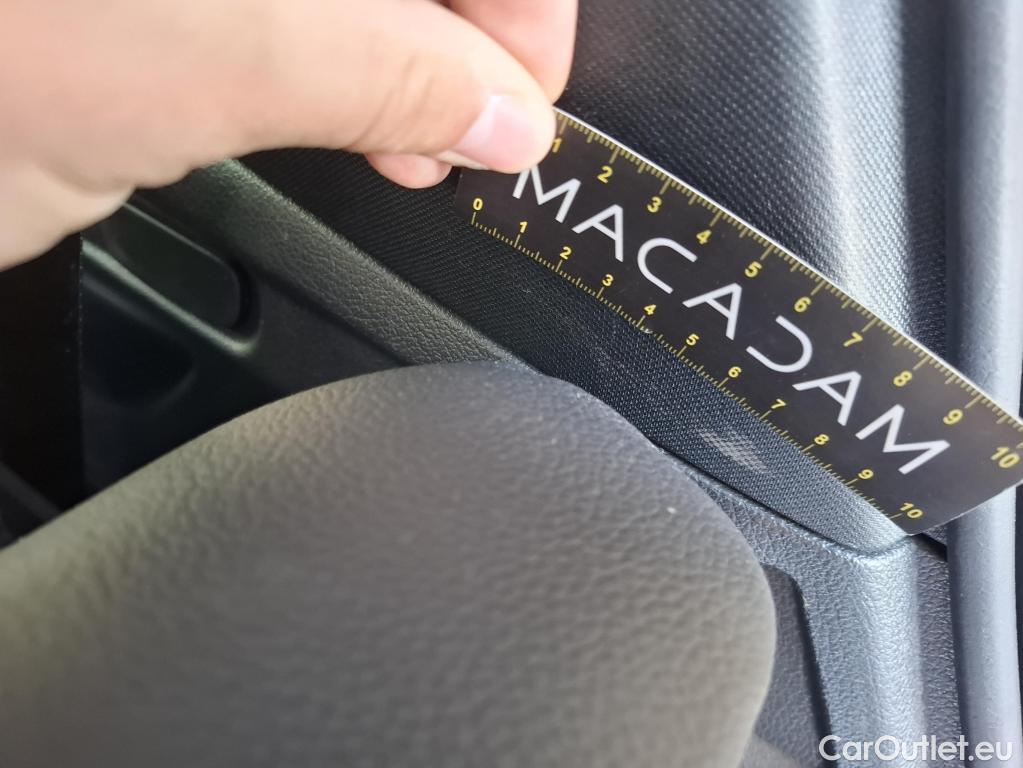  Mercedes  GLB MERCEDES-BENZ  / 2019 / 5P / SUV  200 d AMG Line #34