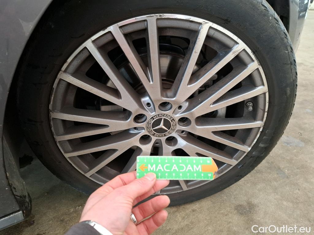  Mercedes  CLA-Klasse MERCEDES-BENZ CLA Coupe  2019  4P  Coupé CLA 180 d Business Line BA8 #15