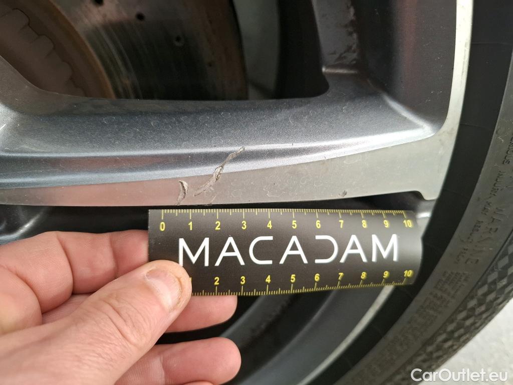  Mercedes  G-Klasee MERCEDES-BENZ GLC / 2019 / 5P / SUV 2.0 GLC 300 E BUSINESS LINE 4MATIC #10