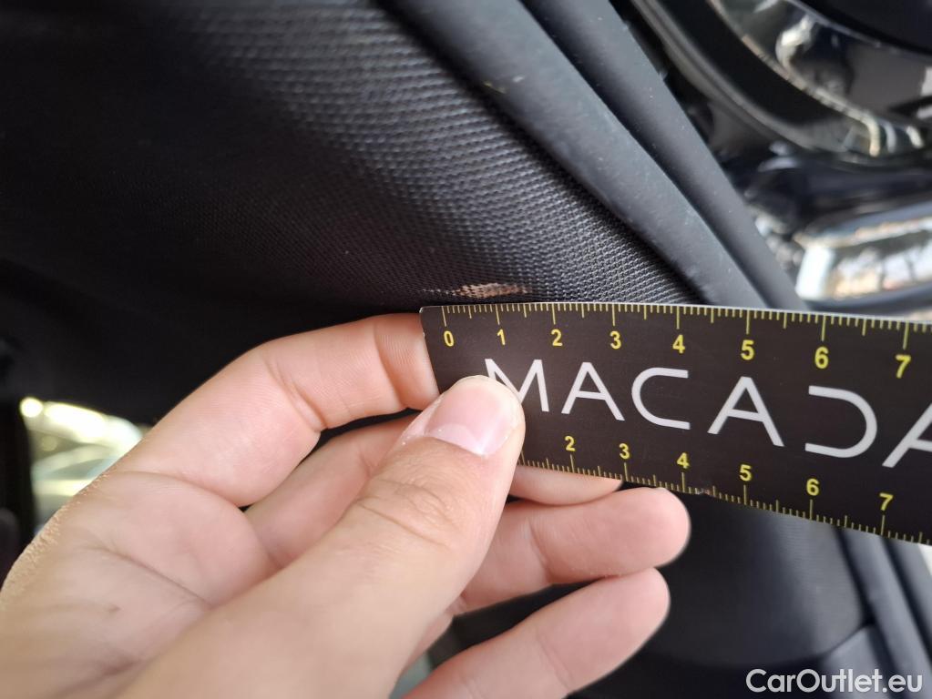  Mercedes  GLB MERCEDES-BENZ  / 2019 / 5P / SUV  200 d AMG Line #16