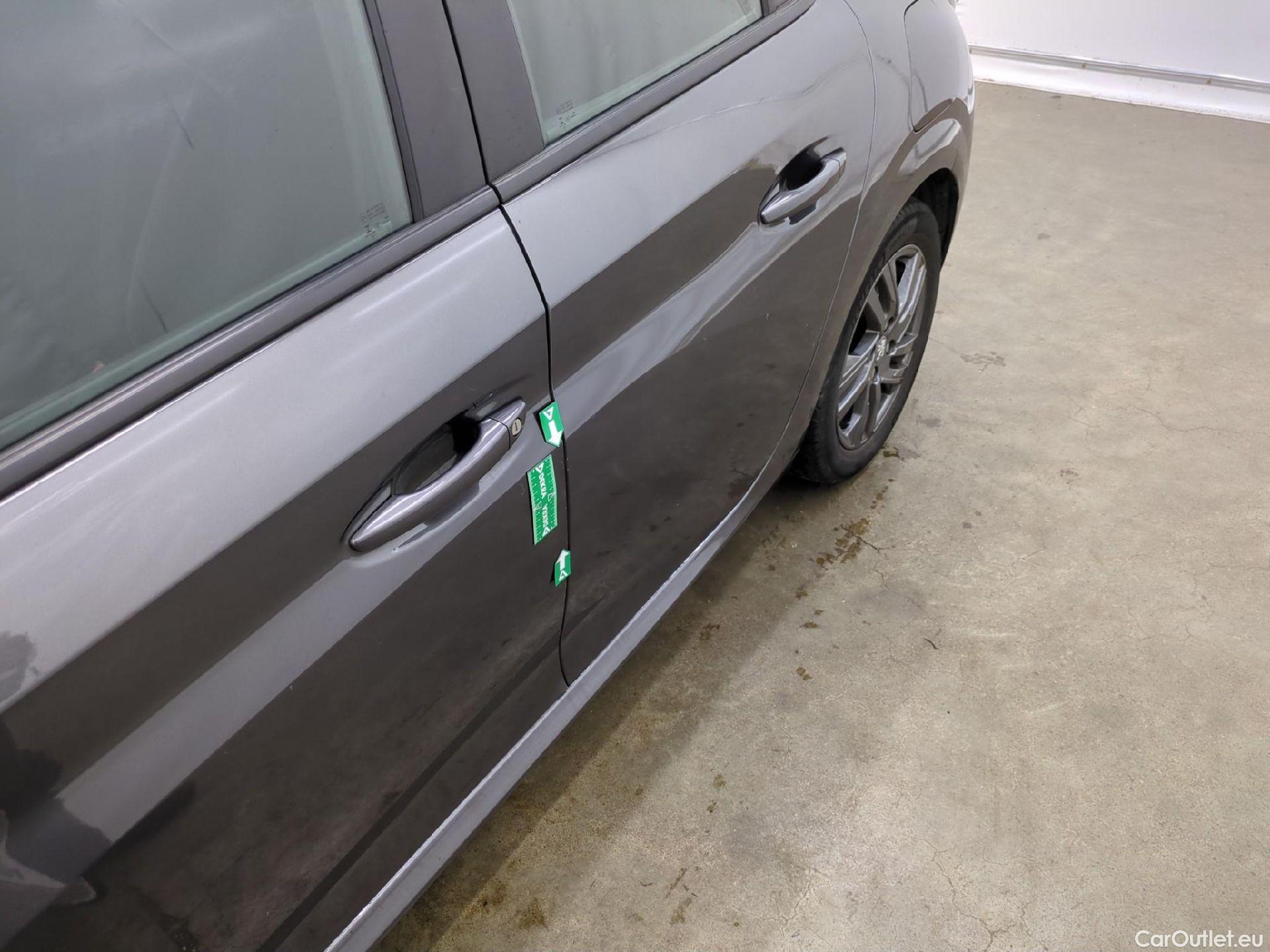  Peugeot  208  Active Pack 1.5 HDi 100CV BVM6 E6d #39