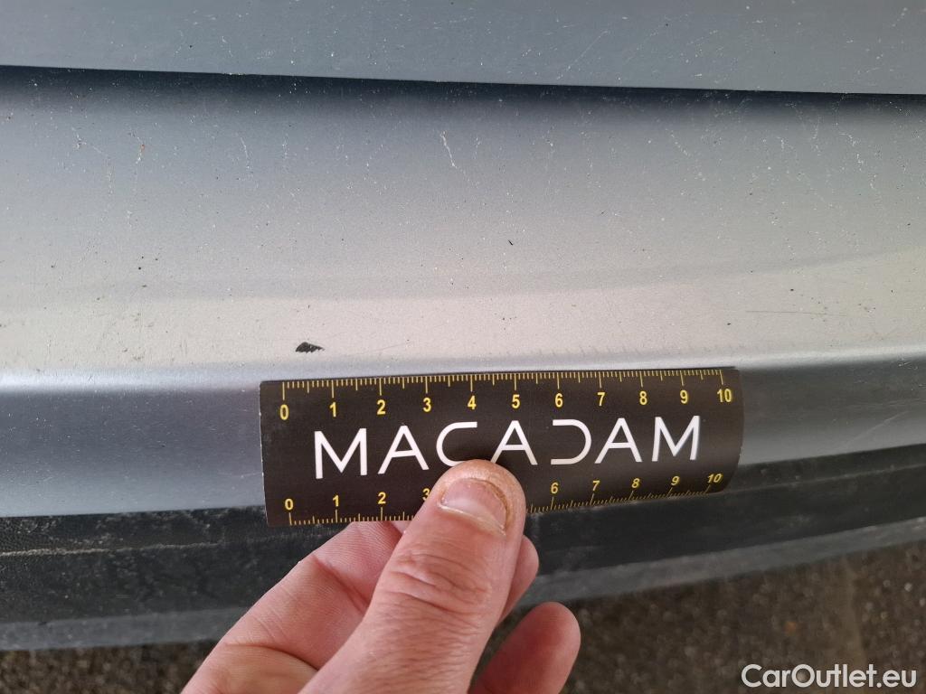  Mercedes  G-Klasee MERCEDES-BENZ GLC / 2019 / 5P / SUV 2.0 GLC 300 E BUSINESS LINE 4MATIC #26