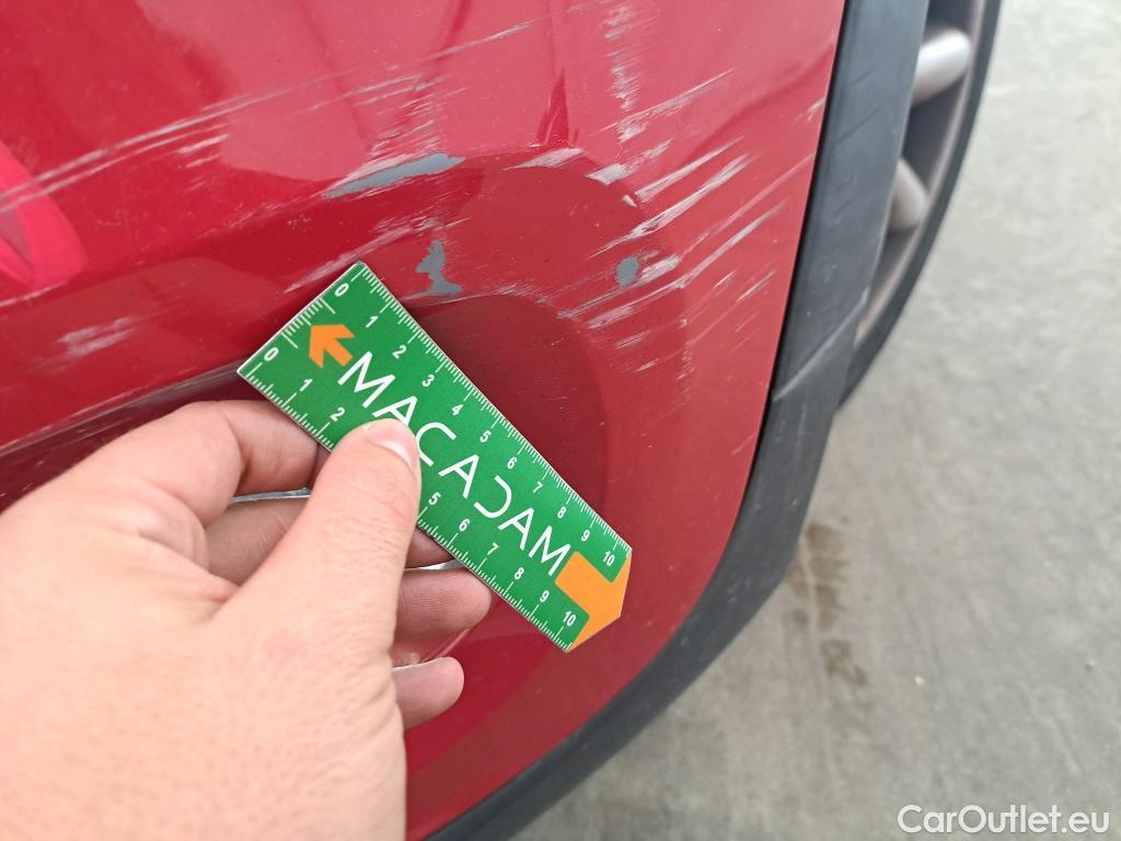  Mini  Mini   / 2014 / 5P / Berline Cooper Edition Greenwich 136 ch #6