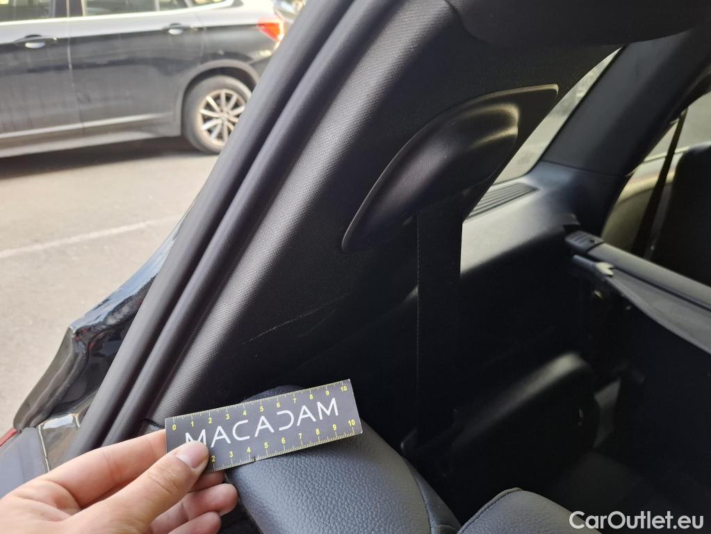  Mercedes  GLB MERCEDES-BENZ  / 2019 / 5P / SUV  200 d AMG Line #18