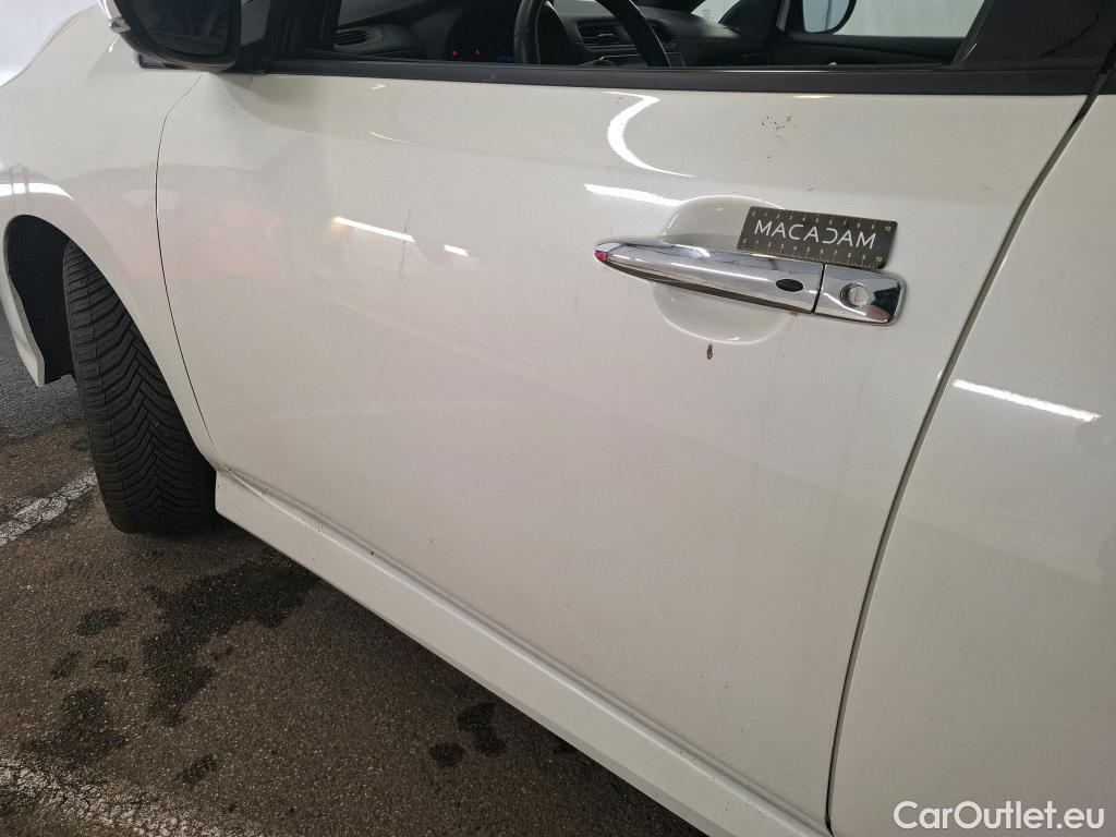  Nissan  Leaf NISSAN  / 2017 / 5P / Berline 62 kWh 217ch Business+ #8