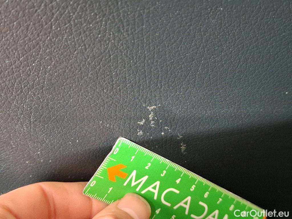  Mercedes  CLA-Klasse MERCEDES-BENZ CLA Coupe  2019  4P  Coupé CLA 180 d Business Line BA8 #28