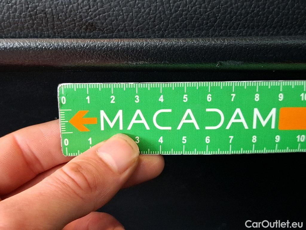  Mercedes  CLA-Klasse MERCEDES-BENZ CLA Coupe  2019  4P  Coupé CLA 180 d Business Line BA8 #29