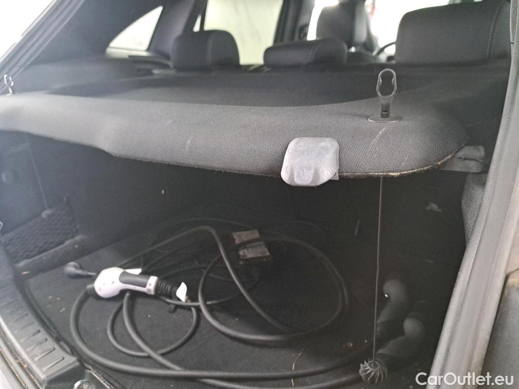  Mercedes  GLA MERCEDES-BENZ   2020  5P  SUV  250 e BUSINESS LINE DCT #16