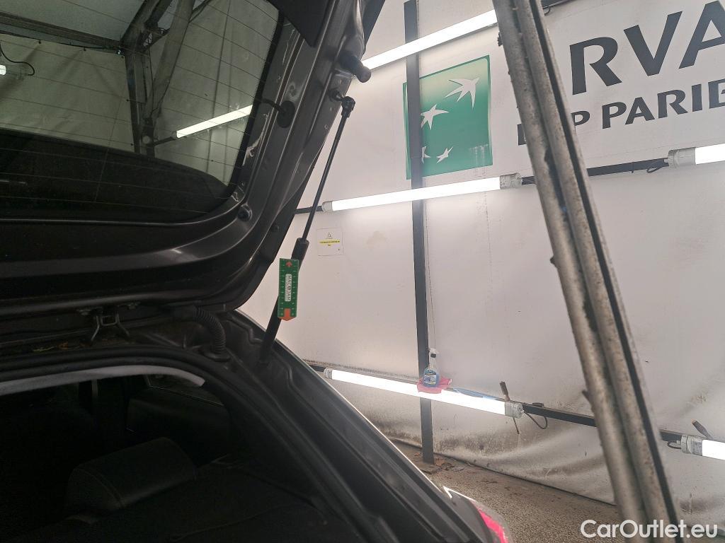  Peugeot  208  Allure Business 1.5 HDi 100CV BVM6 E6d #18