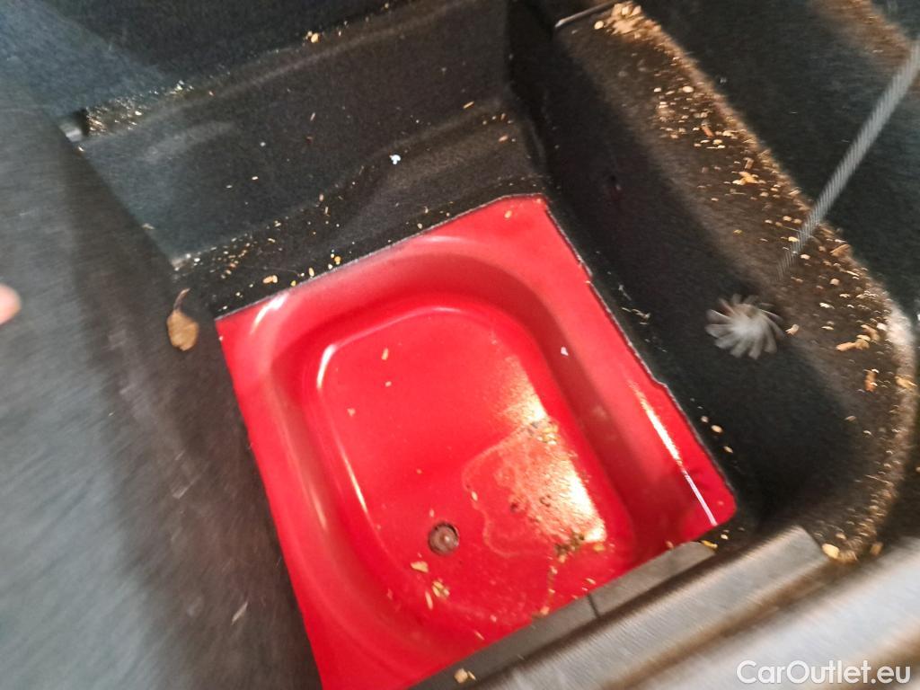  Mini  Mini   / 2014 / 5P / Berline Cooper Edition Greenwich 136 ch #42