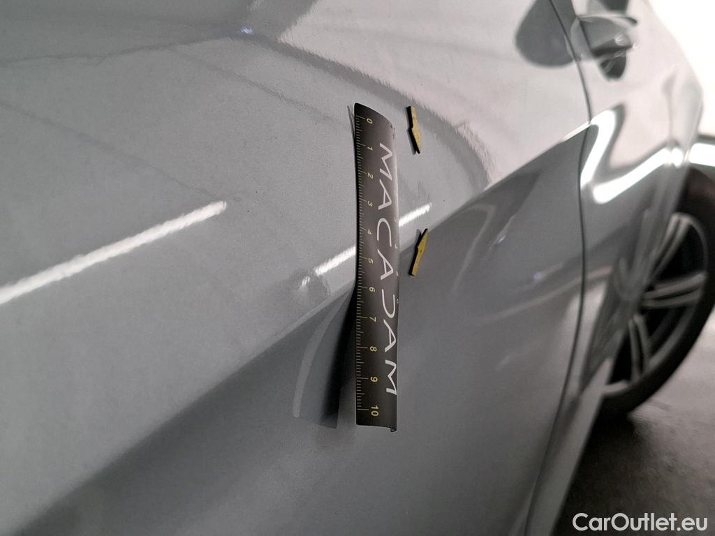  Mercedes  G-Klasee MERCEDES-BENZ GLC / 2019 / 5P / SUV 2.0 GLC 300 E BUSINESS LINE 4MATIC #18